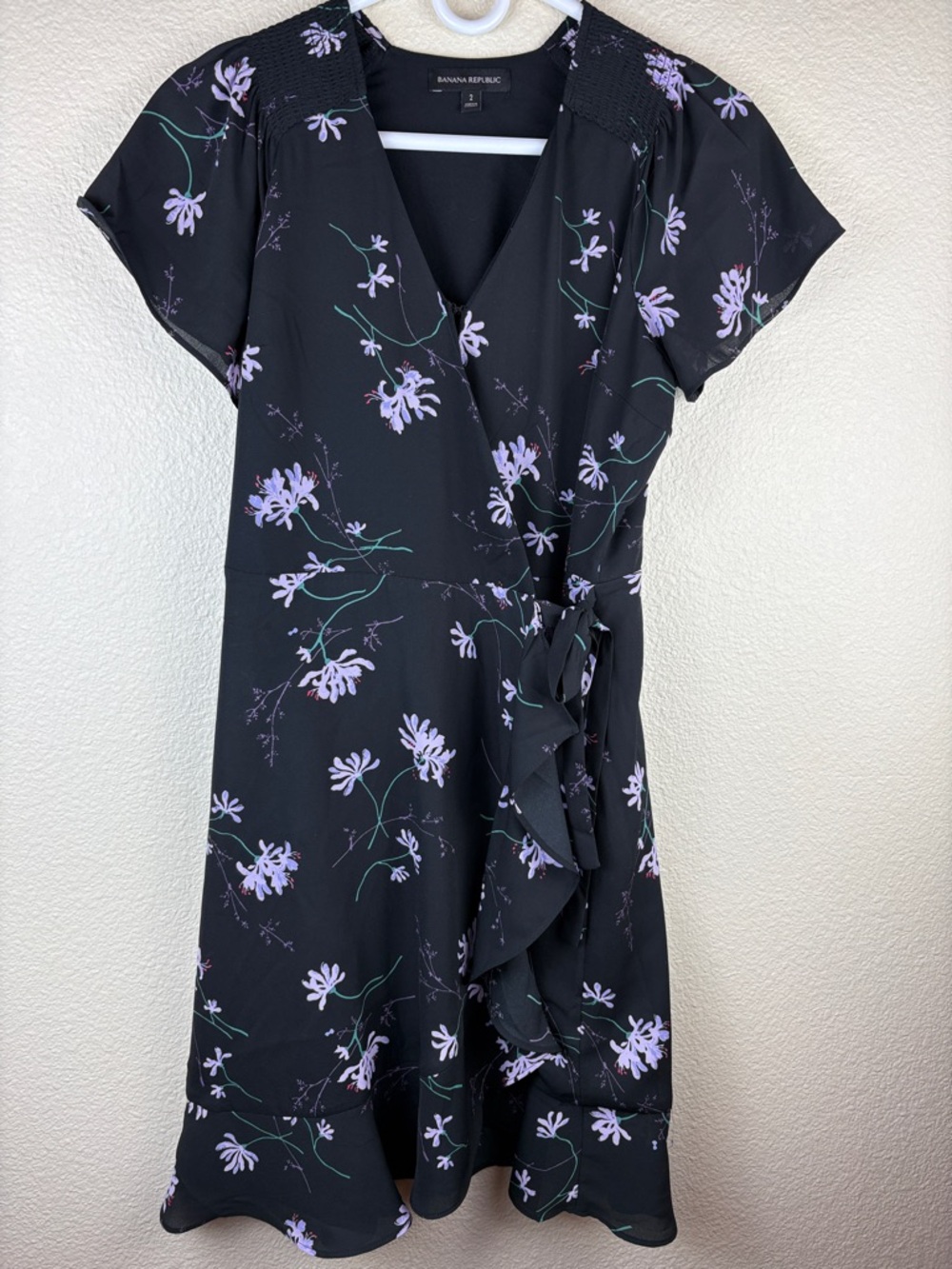 Banana Republic Black Floral Ruffle Faux Wrap Short Dress Waist Tie Size 2